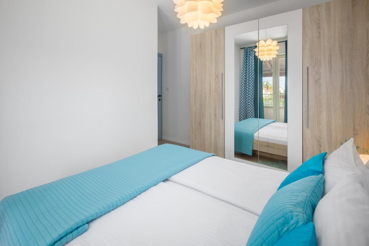 Family Vacation Villa Žbandaj Екстериор снимка